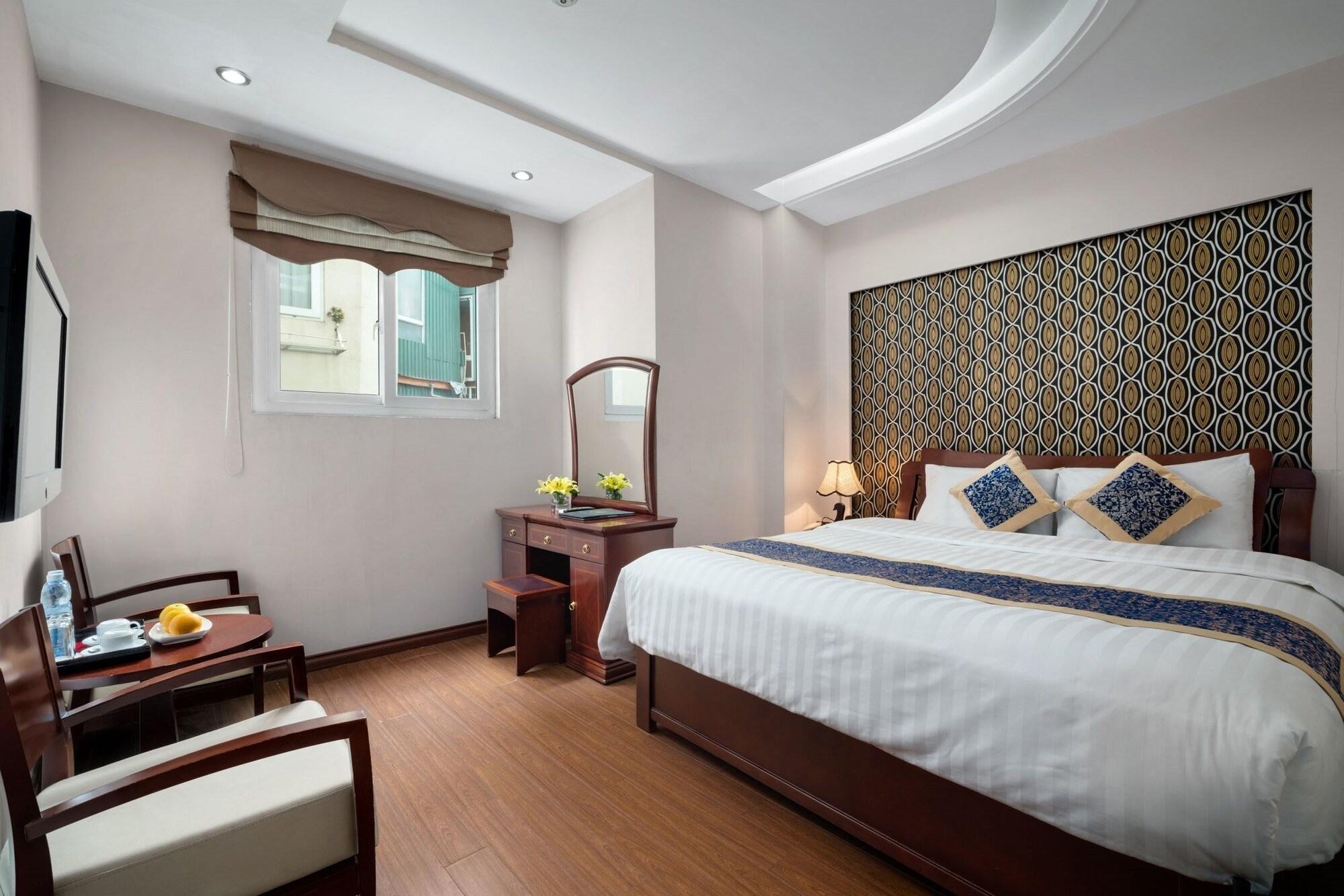 Lakeside Palace Hotel Hanoi Exterior photo